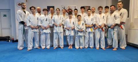Echipa Zanshin Dojo Brașov – grupul de practicanți de Kyokushin Karate